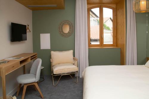1 queen bed