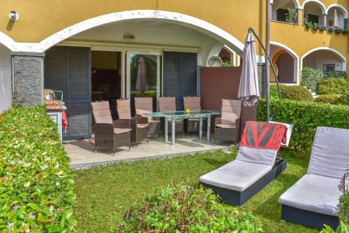 2 bedrooms, 3 beds