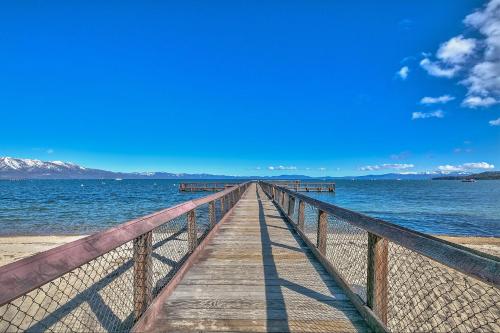 Slt Home Private Beach Pool & Heavenly Ski Resort Townhouse - image 9
