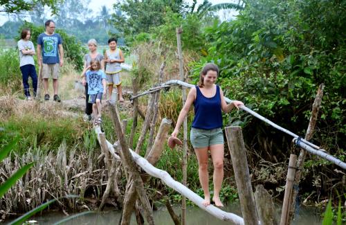 BOSA Homestay - Mekong Riverside