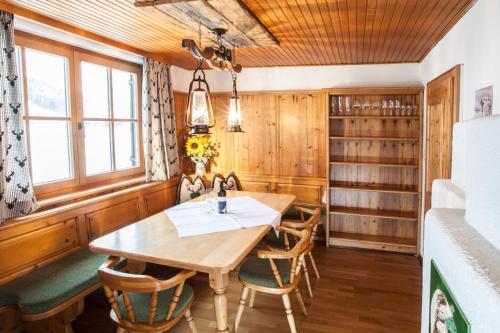 Chalet Appartement Alpenherz Saalbach