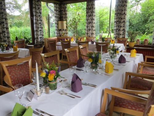 Hotel-Café Schauinsland - Horn-Bad Meinberg