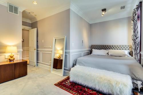 Ruby Room in Chicago, USA