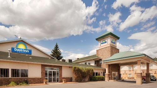 Days Inn by Wyndham Swift Current