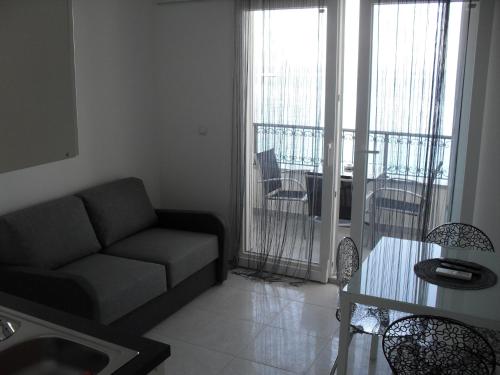 Apartments Govic - image 4