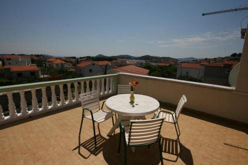 Apartment in Tribunj 