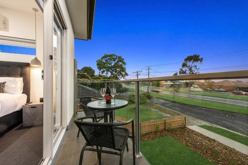 Balcony/terrace, Melbourne Airport Motel near Melbourne Airport