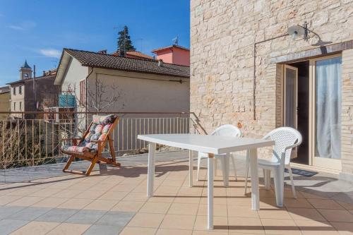 Villa Costanzi - Breezy Terrace On The Cucco