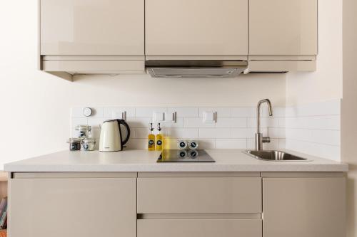 Pawia 51 - Compact Studio by Noclegi Renters, Varšava (fotografie 8)