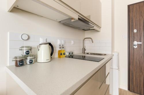 Pawia 51 - Compact Studio by Noclegi Renters, Varšava (fotografie 9)