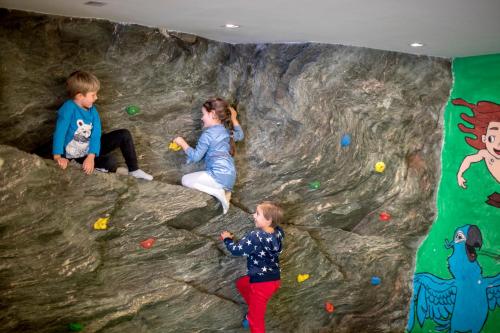 174530414 Familienhotel Felsenhof