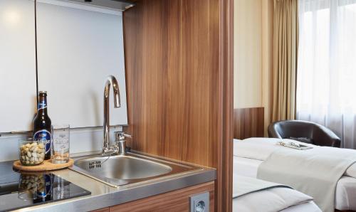 Living Hotel Düsseldorf - image 10
