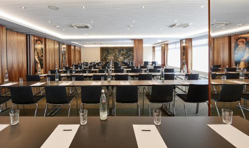 Living Hotel Düsseldorf - image 7