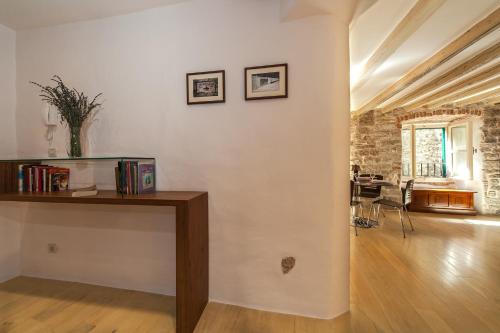 Luxury San Giovanni Apartment 1 - image 12
