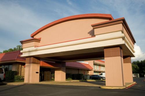 Express Inn & Suites in Palestine, USA