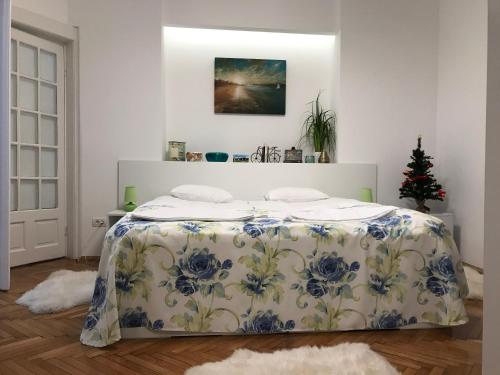 VICTORIA LUXURY APARTMENT 5
