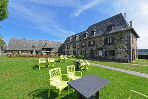 Azureva Brommat hotel Pierrefort