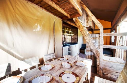 Holiday Marina Resort - image 6
