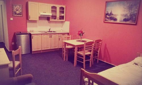 Penzion Lara in เชสเก บุดเยยอวีตเซ