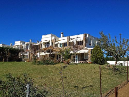  Lovely apartm.near airport in Kardiá