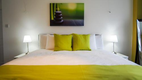 Ur City Pad - 4 bedrooms - 4 bathrooms - Somerset House - image 13