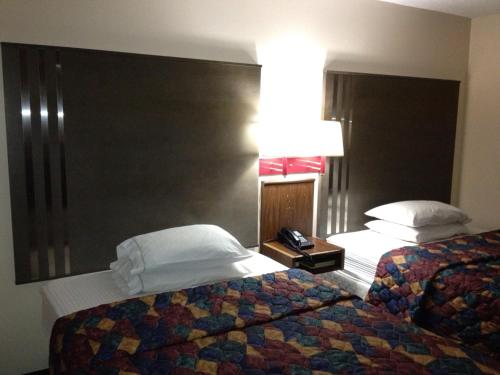 Classic Inn Early Photo 20