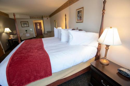 Executive King Suite