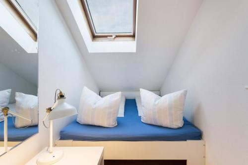 Comeback Apartment Central - image 10