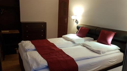 Two-Bedroom Apartment image 6