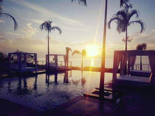 สระว่ายน้ำ, Global Service´s Apartment in ซาน การ์โลส