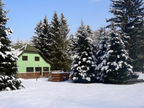  Háromházi Fogadó in Libickozma