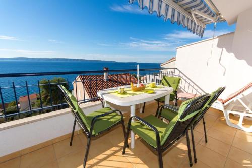 Seaside apartments with a swimming pool Rastici Ciovo - 2793 