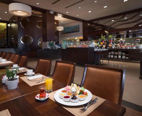 Titanic Business Kartal - image 9