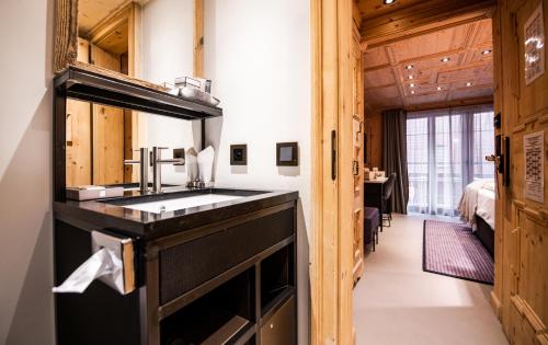 Single Room Chalet Style image 8