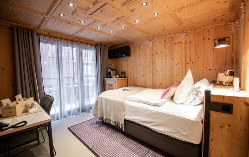 Single Room Chalet Style image 6