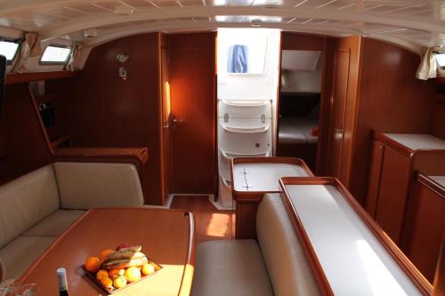 Barca a Vela DELFINA - image 3