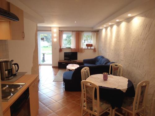 Ferienwohnung im Lehnhäusl - main image