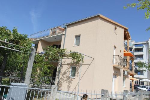 Guest House Olga - image 2