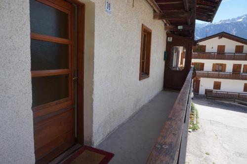 Cadin Apartment - image 9