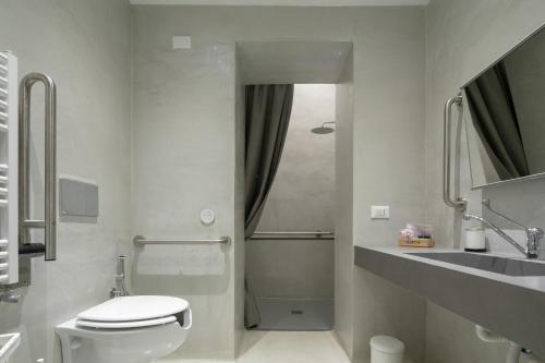Servi Suite - image 11