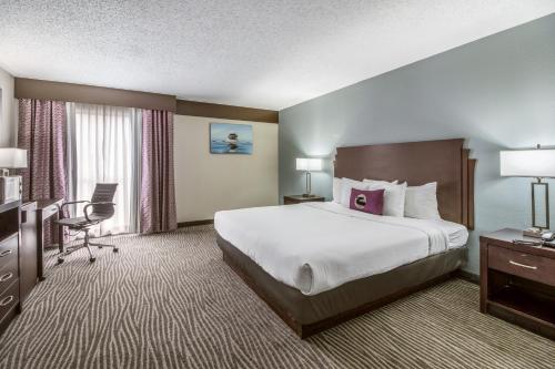 Clarion Hotel Jackson Northwest – Jackson, TN