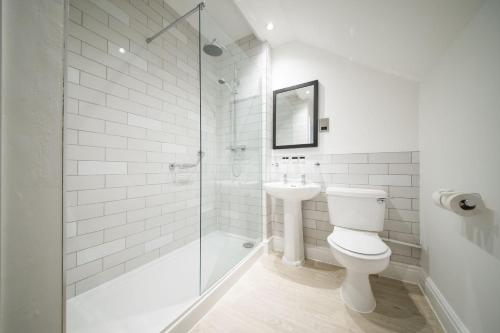 Innkeeper's Lodge Chester Christleton - main image