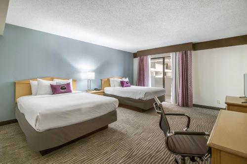 Clarion Hotel Jackson Northwest – Jackson, TN