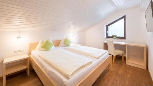 Golf-Tennis-Wellnesshotel Mori – Klopeiner See (Klopsteiner Lake), CA