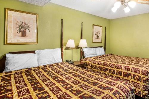 Rodeway Inn and Suites Smyrna