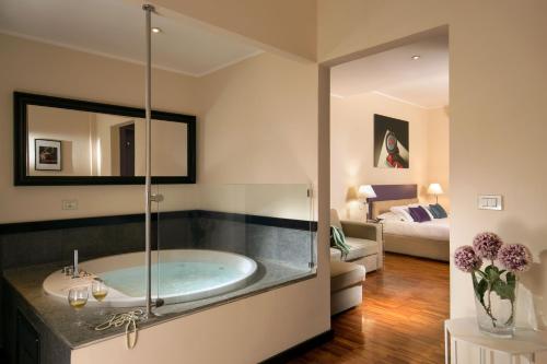 Suitedreams - image 12