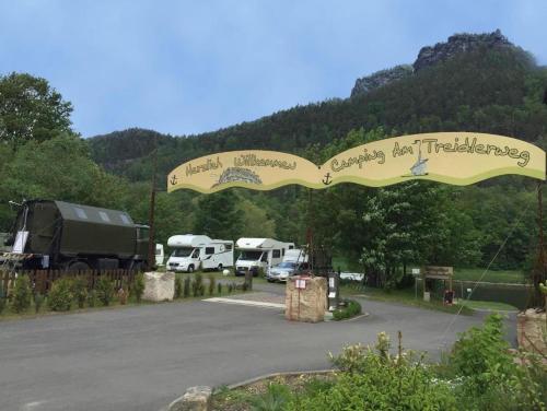 Campingplatz am Treidlerweg - Hotel - Königstein an der Elbe