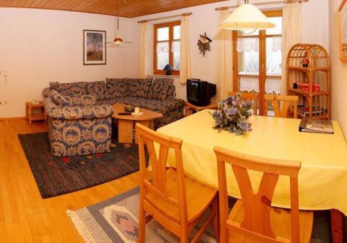 candia suites rooms lachana 13 15 crete island greece gr 71202 hotel des arcades 16 passage sub re