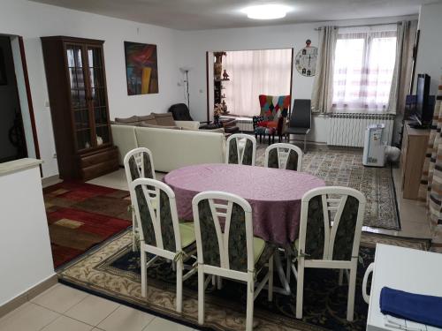  DAVID-IN 1, Unterkunft in Zagreb