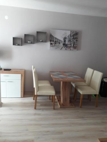  Boksay Apartman Balatonudvari in Balatonudvari
